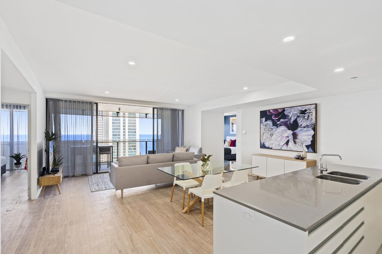 Circle On Cavill - GCLR - Accommodation in Surfers Paradise 30