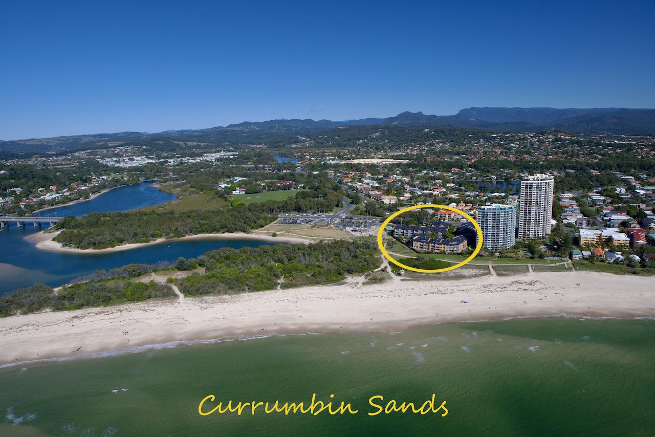 Currumbin Sands On The Beach - thumb 40