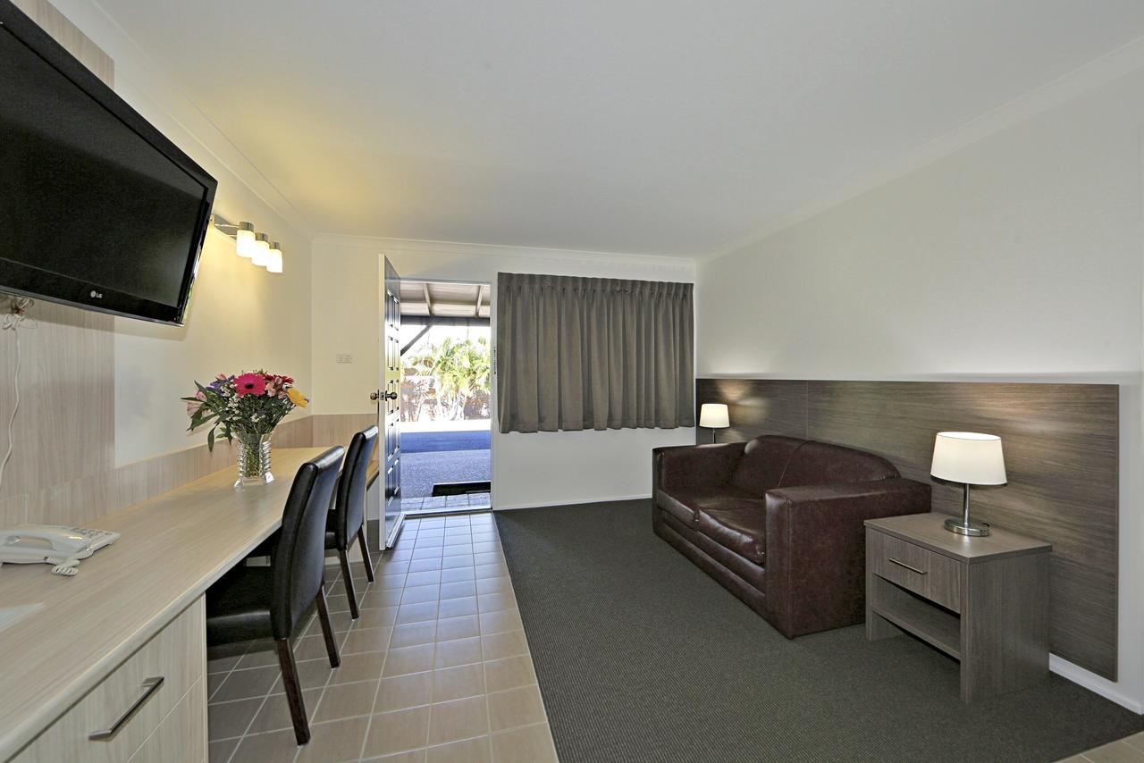 Smart Motels Bert Hinkler - Bundaberg Accommodation 29