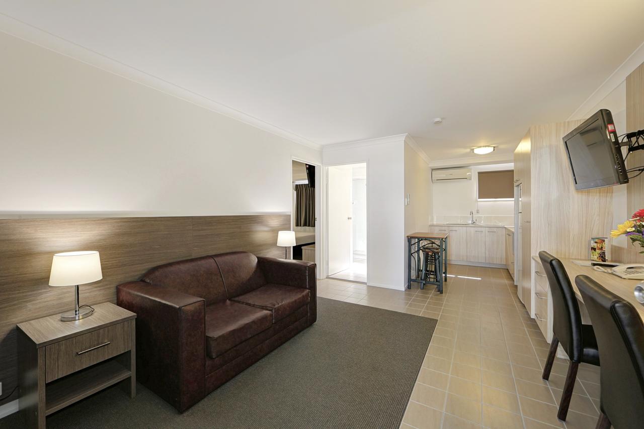 Smart Motels Bert Hinkler - Bundaberg Accommodation 32