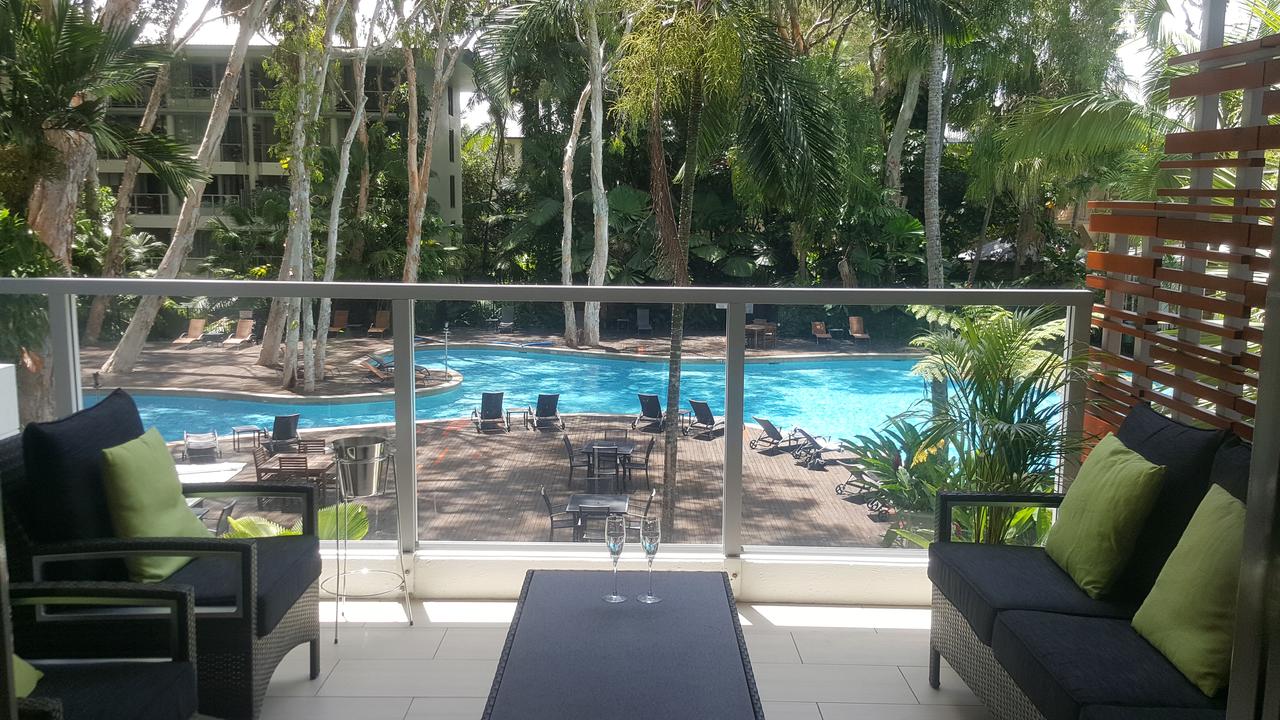 Palm Cove Beach Apartment - Redcliffe Tourism 3