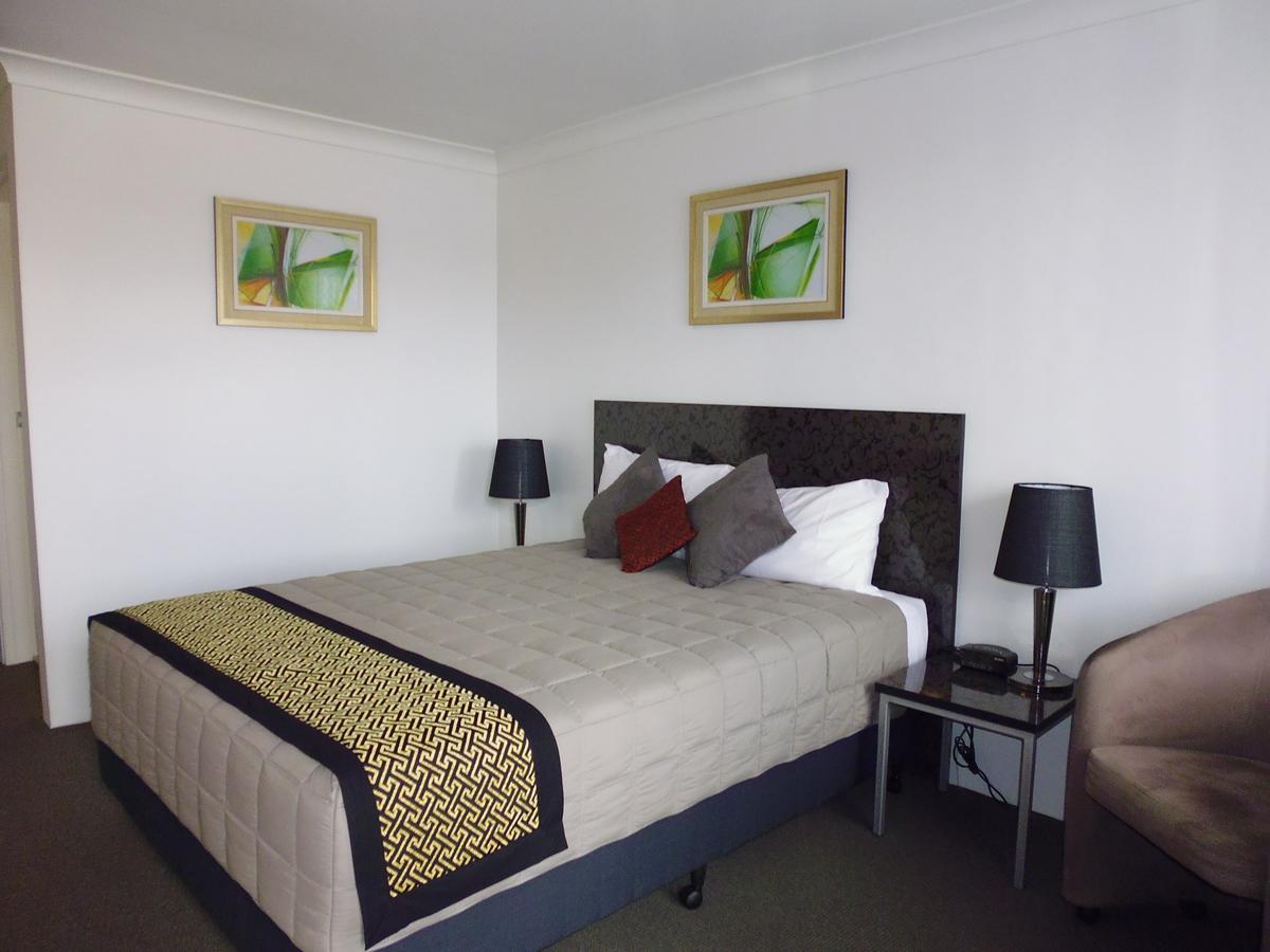 Burke & Wills Motor Inn - Kingaroy Accommodation 1