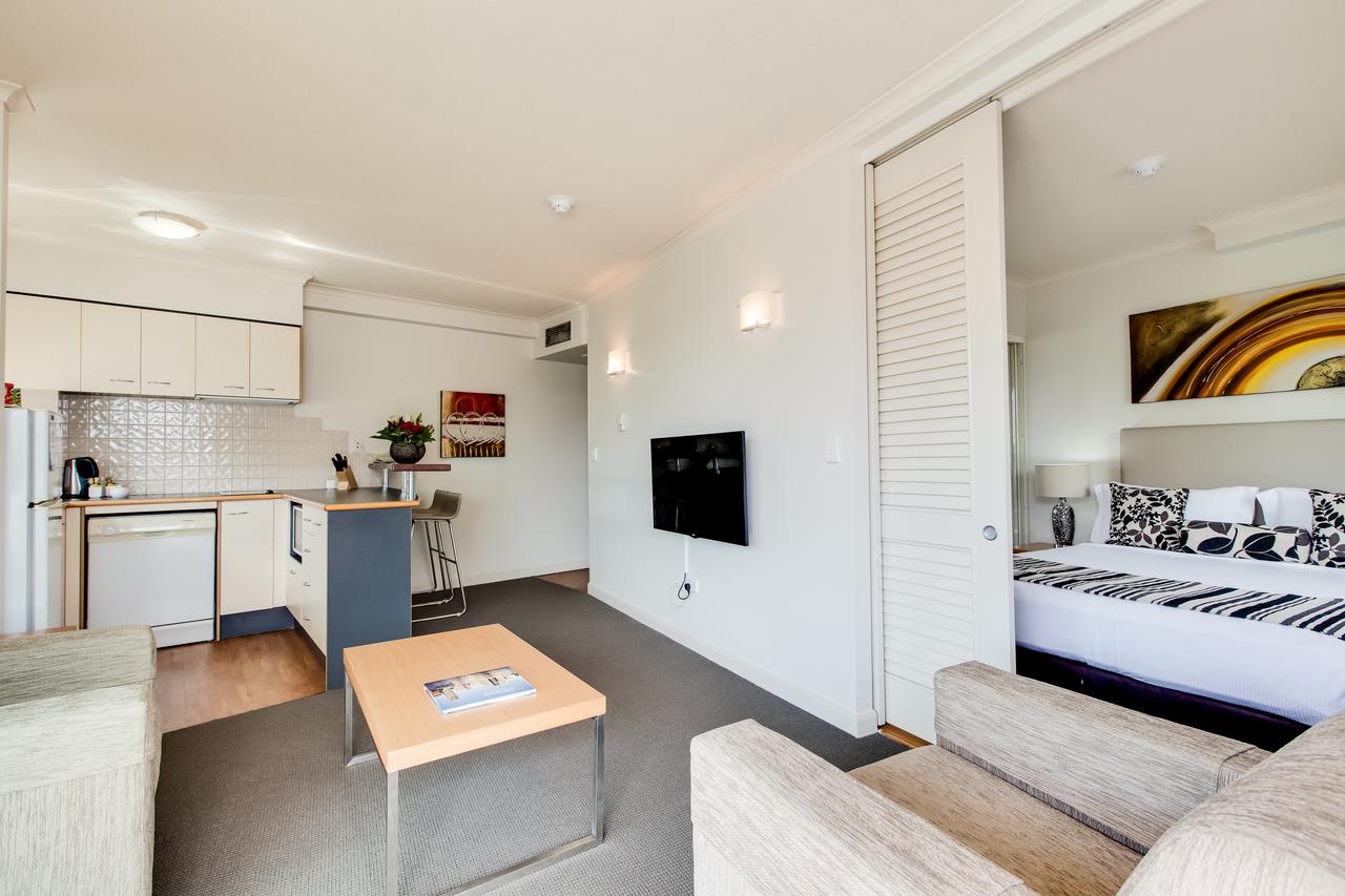 Central Cosmo Apartment Hotel - Brisbane Tourism 29