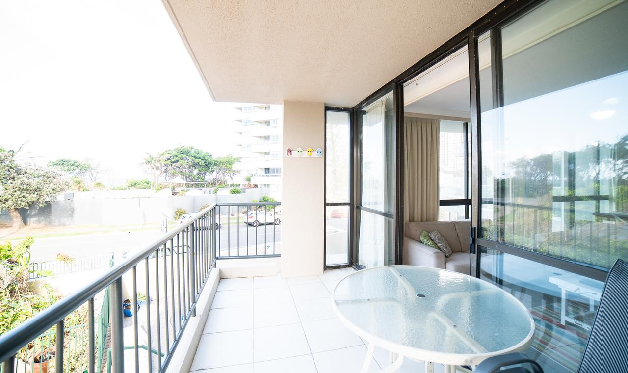 Capricorn One Beachside Holiday Apartments - Official - Accommodation QLD 2