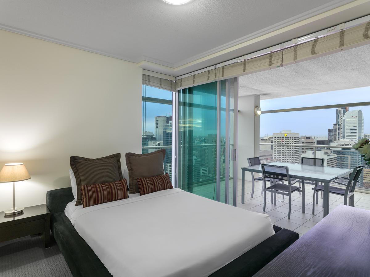 Oaks Casino Towers - Tourism Brisbane 7