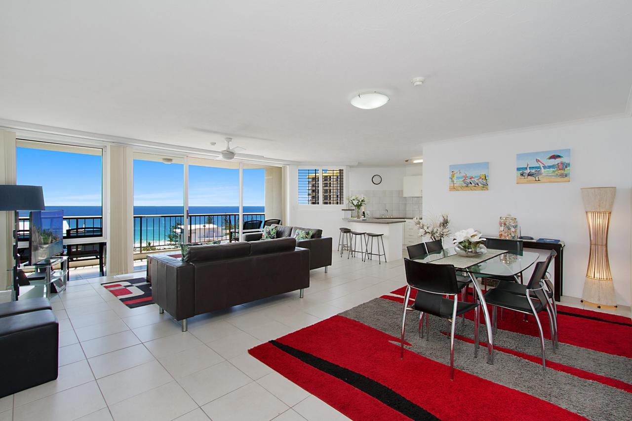 Rainbow Commodore Apartments - Accommodation QLD 12