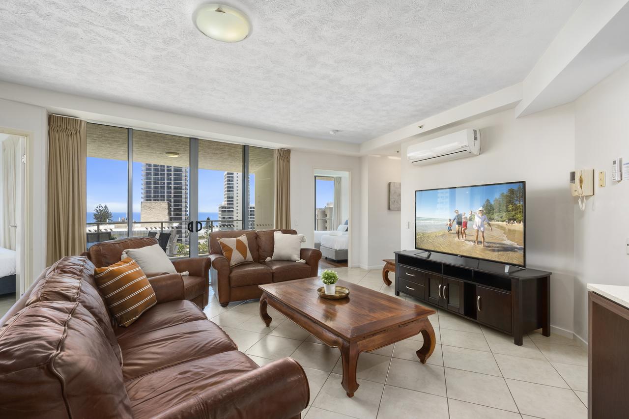 Wings Resort, Apartments And 2 Story Penthouses - We Accommodate - Accommodation in Surfers Paradise 39
