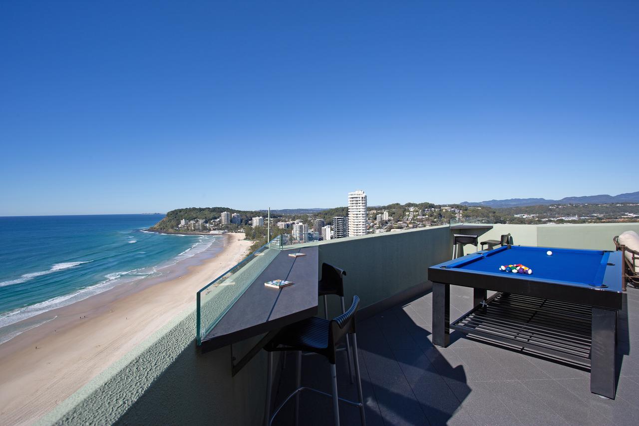 Burleigh Esplanade Apartments - thumb 3