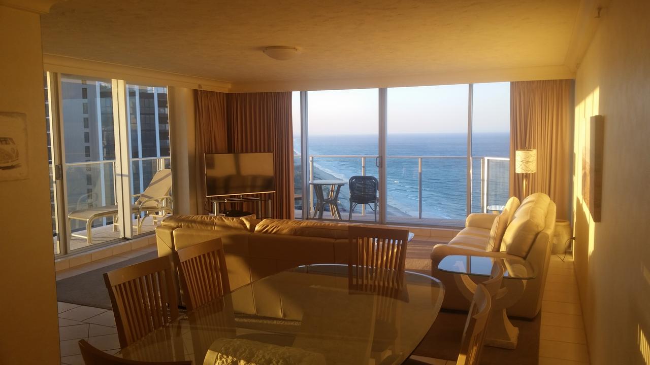 Hi Surf Beachfront Resort Apartments - Palm Beach Accommodation 2
