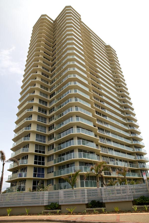 Hi Surf Beachfront Resort Apartments - thumb 43