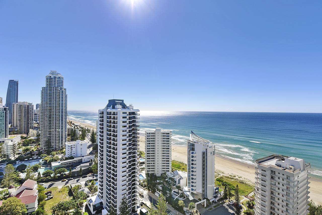 Surfers Century Oceanside Apartments - QLD Tourism 16