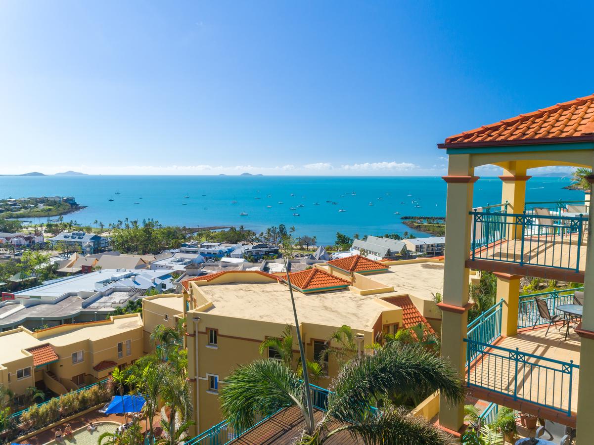 Toscana Village Resort - Palm Beach Accommodation