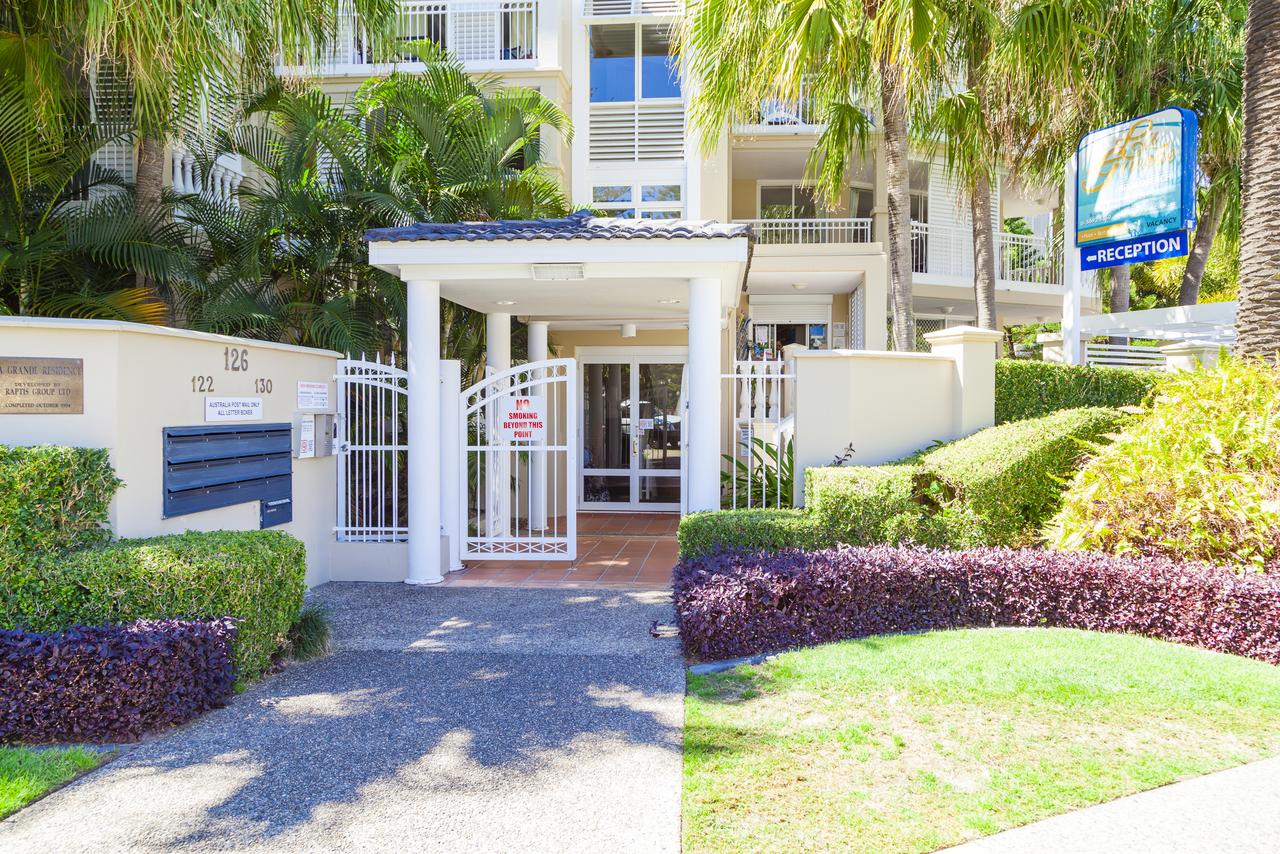 La Grande Apartments - Accommodation Gold Coast 10