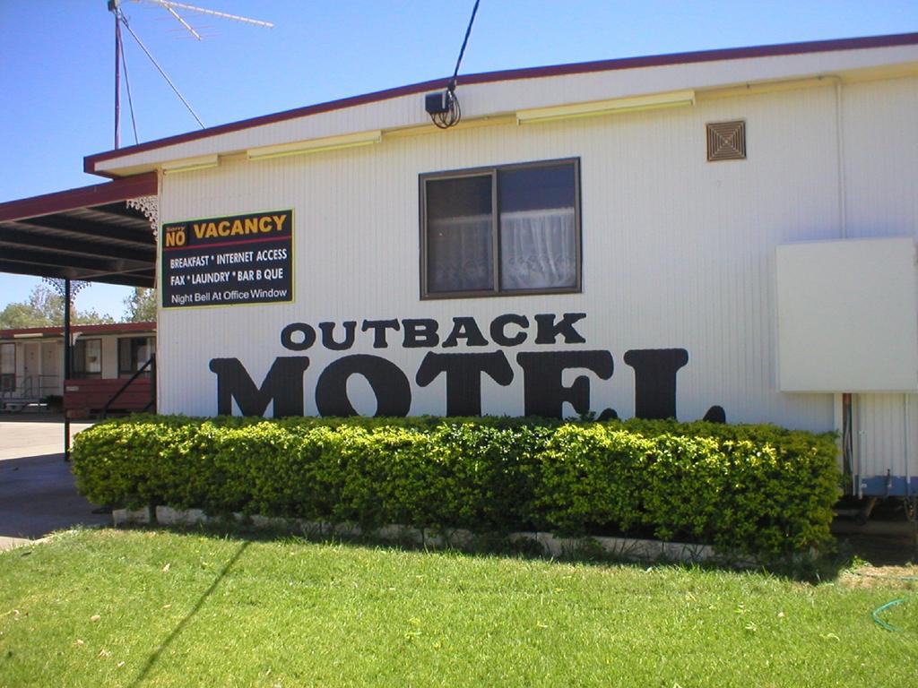 Winton Outback Motel - New South Wales Tourism 