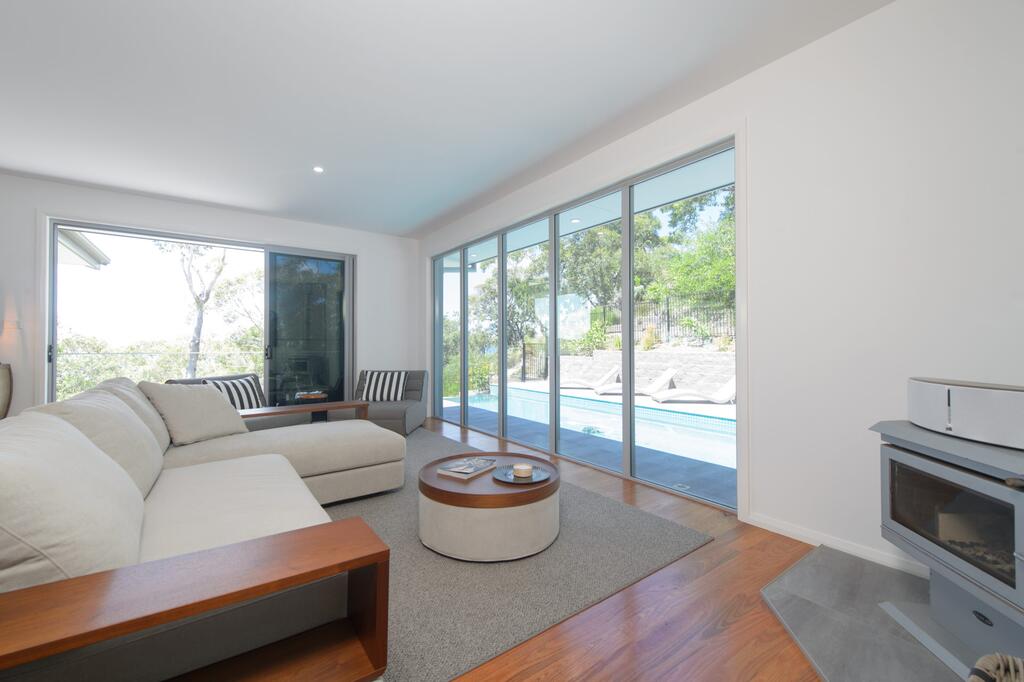 YARINGA - Retreat Style Accomodation with Swimming Pool - South Australia Travel