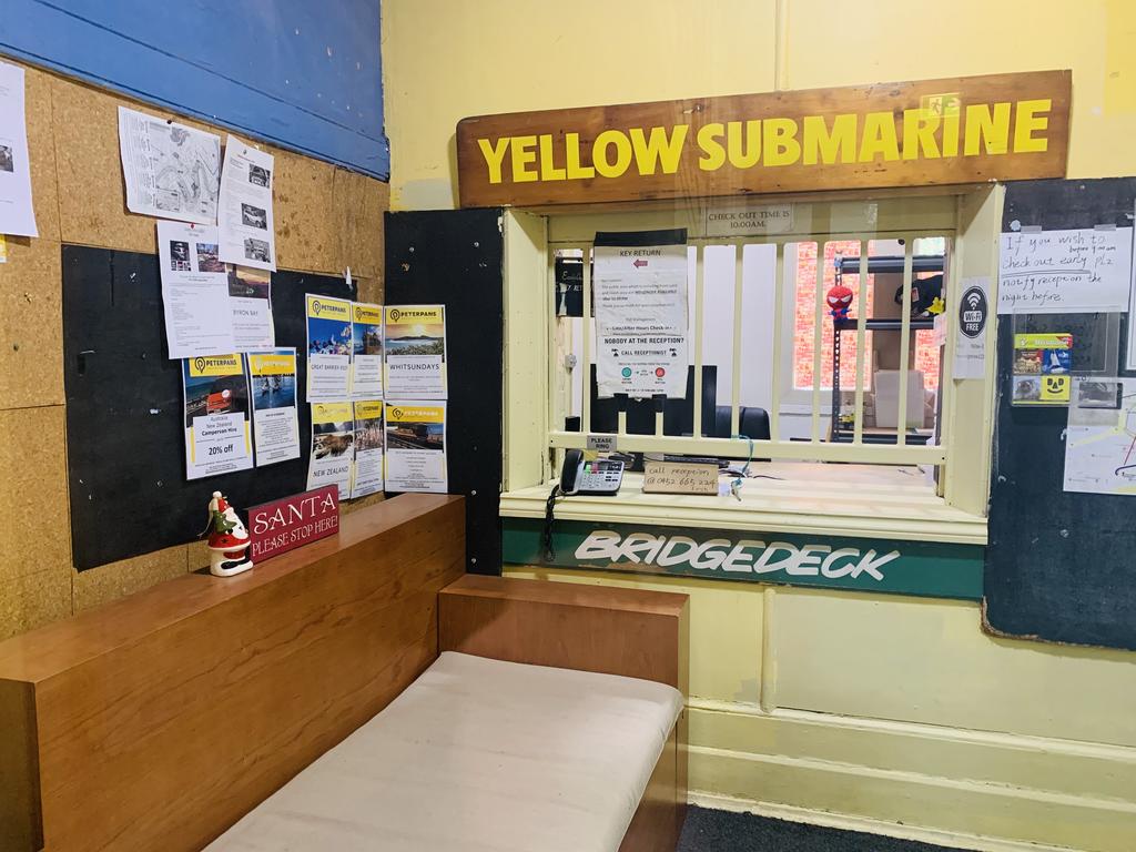 Yellow Submarine Backpackers - thumb 2