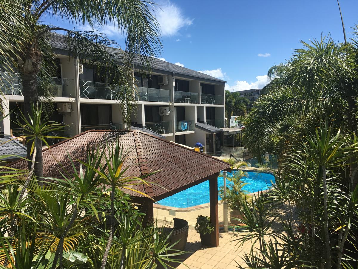 Burleigh Palms Holiday Apartments - Accommodation Adelaide