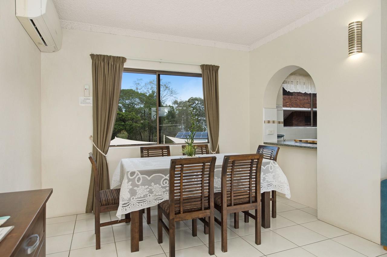 Waterviews,Pool, Wifi Its All Here !- Welsby Pde, Bongaree - thumb 10