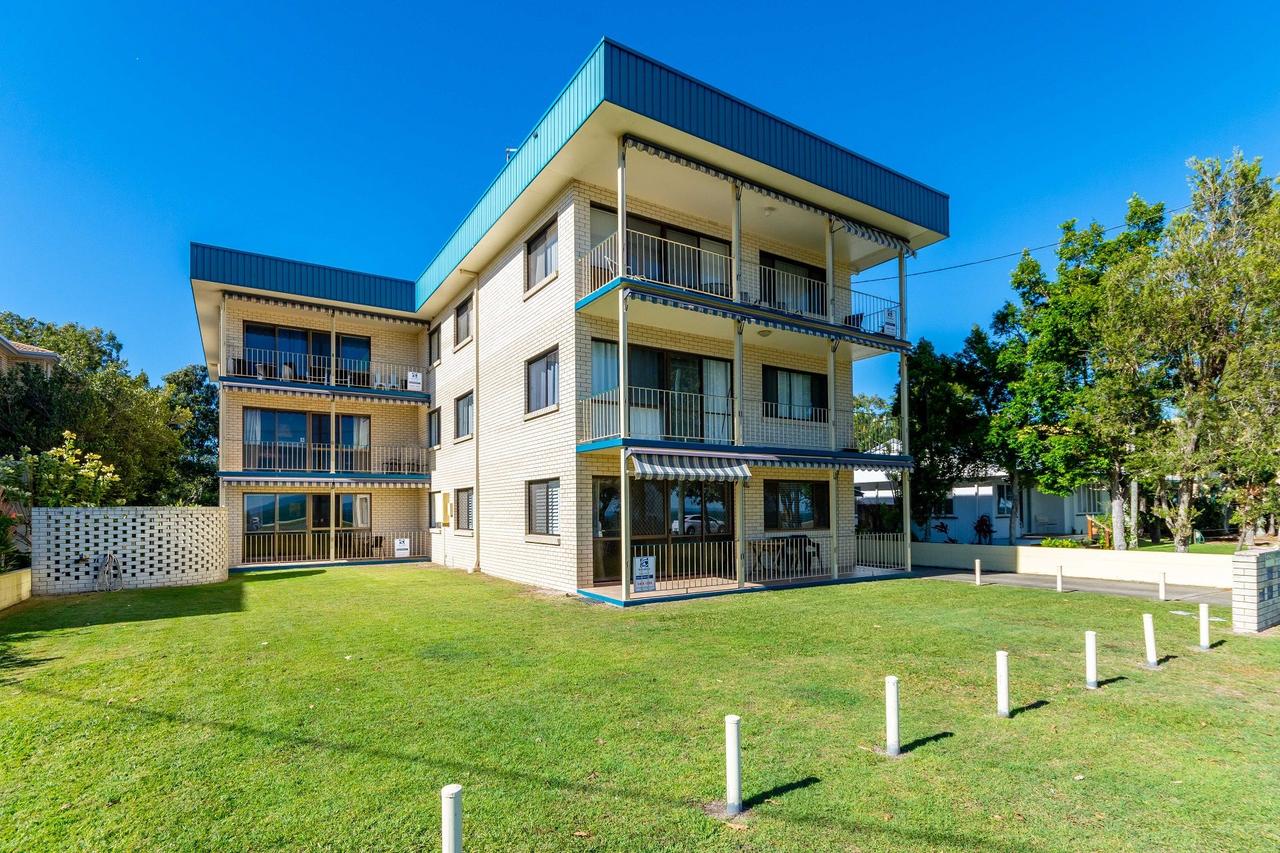 Great Views, Ground Floor Unit Clearview Apartments South Esplande, Bongaree - thumb 0