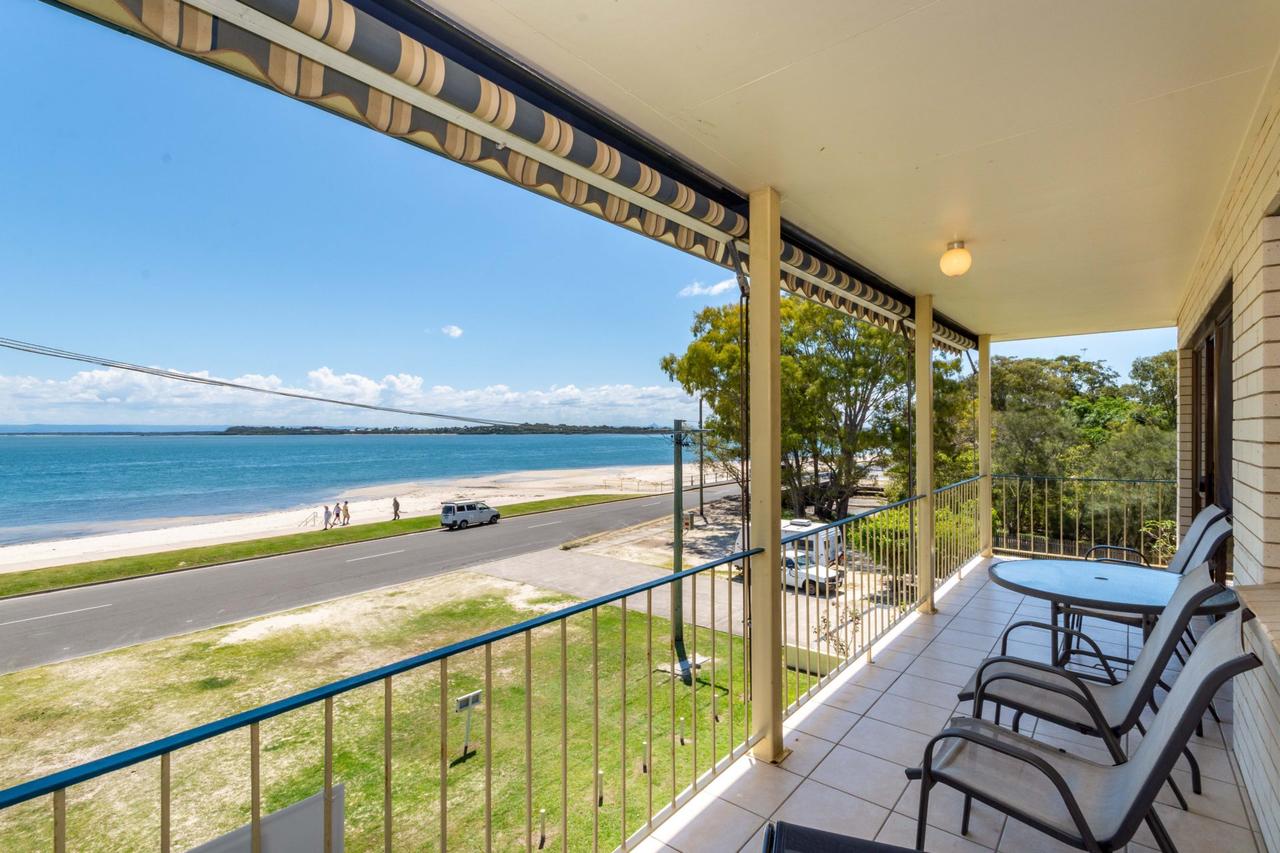 Water Views - Top Floor -Clearview Apartments South Esp, Bongaree - thumb 0