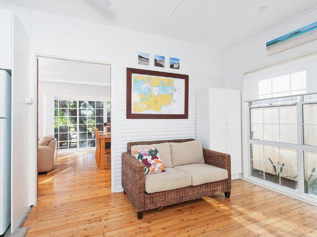 'The Croft' 11 Boulder Bay Rd - Cosy Beach House With Aircon & Only 270m To The Beach - thumb 3