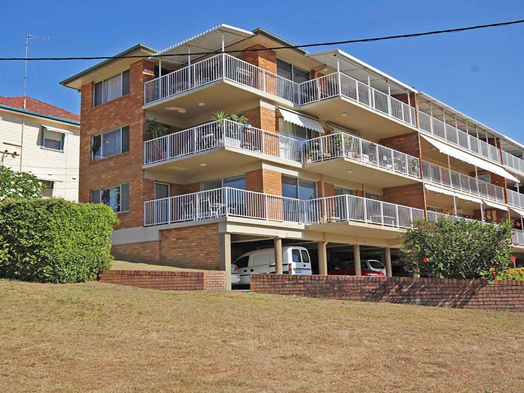 1 'Teramby Court' 104 Magnus Street - In Nelson Bay CBD - Accommodation ACT 2
