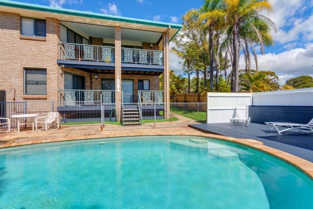 1-33 Tingira Close - Rainbow Beach Gorgeous ocean views swimming pool air conditioning - New South Wales Tourism 