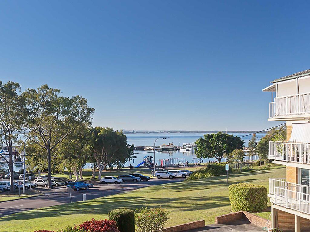 10 'Teramby Court' 104 Magnus Street - In Nelson Bay CBD With Water Views And WIFI - thumb 0