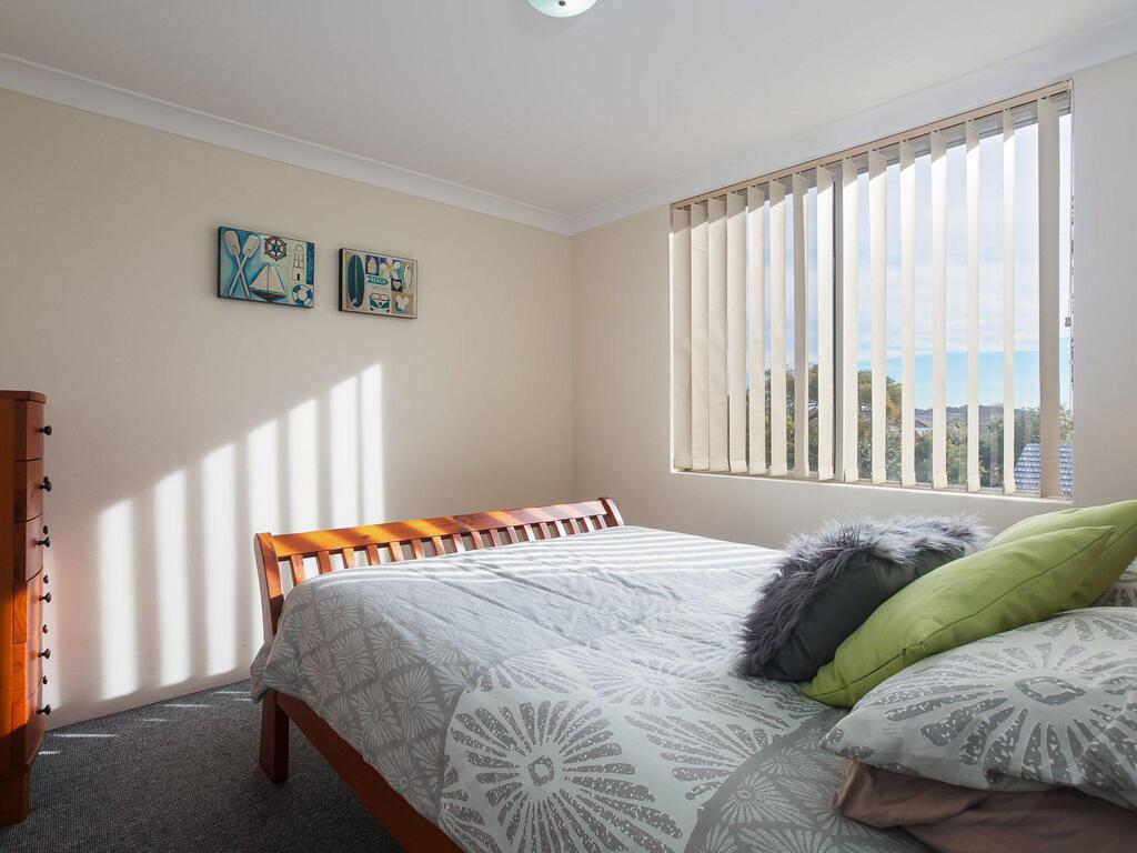 12 'Thurlow Lodge', 6 Thurlow Avenue - Water Views, Pool And Central Location - thumb 3