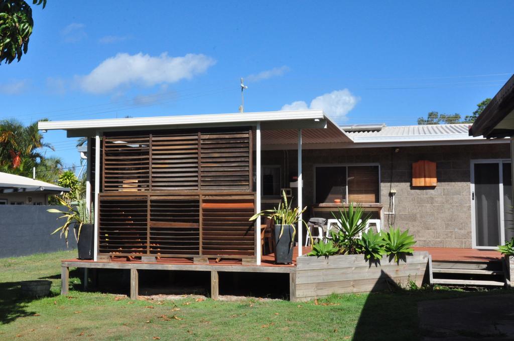 12 Zircon Street - Renovated Beach Shack With The Perfect Blend Of Comfort And Coastal Cool - Accommodation ACT 3