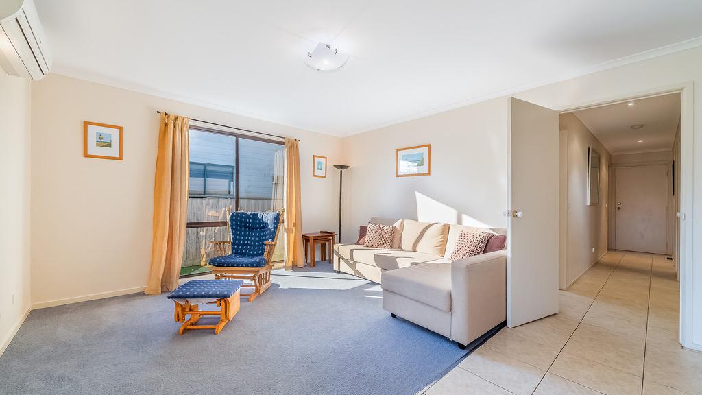 14 Lansell Road, Cowes - Accommodation ACT 0