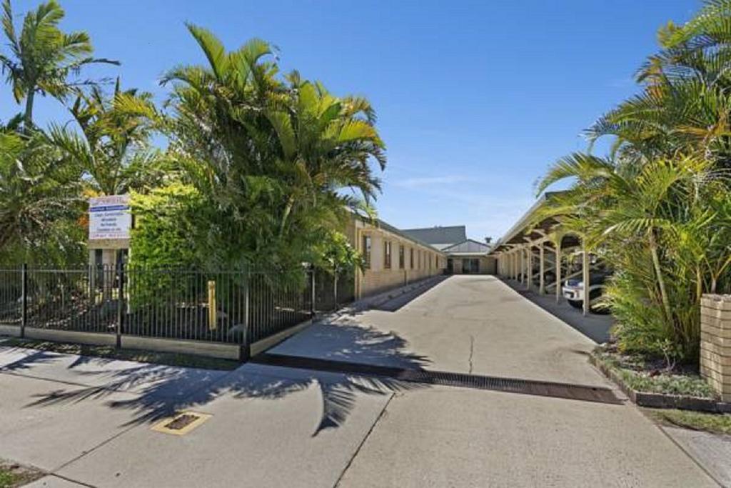17 North Street Budget Accommodation - Accommodation Airlie Beach