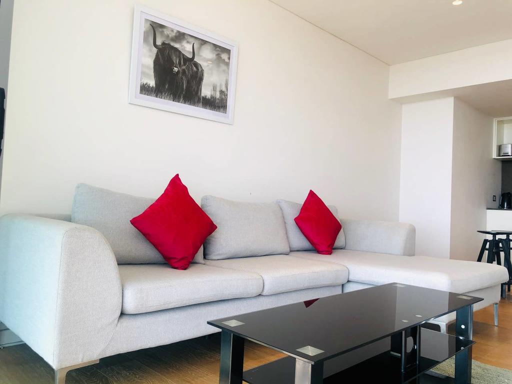 1Bed 1Study Apt With City View &NEW YEAR Firework - Accommodation ACT 3