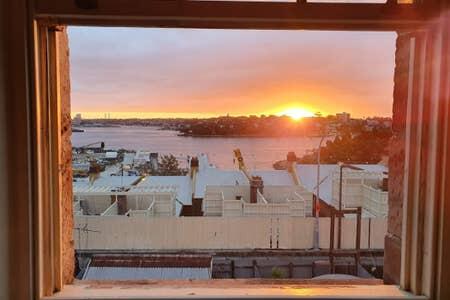 2 Bedroom Harbour View At The Rocks Heart Of CBD - Australia Accommodation 3