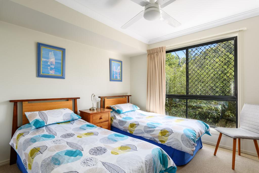 2/80 Cooloola Drive - Comfortable And Cosy Unit Enjoying Ocean Views And Views To Fraser Island - thumb 3