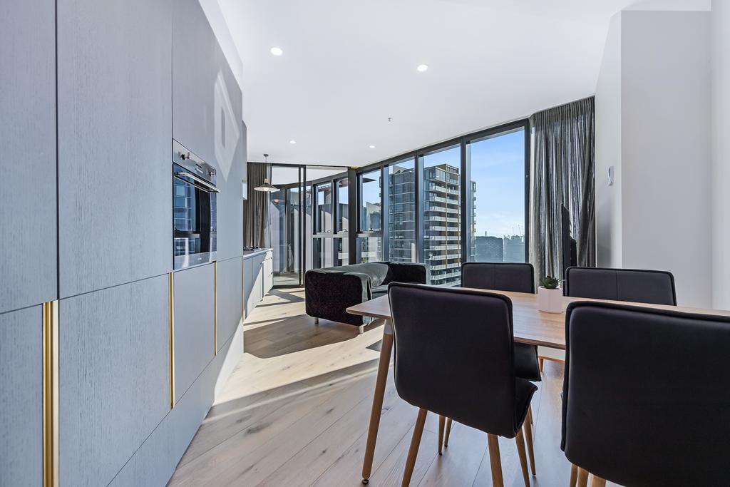 2BR APT in Southbank next to Crown Casino / Exhibition Centre