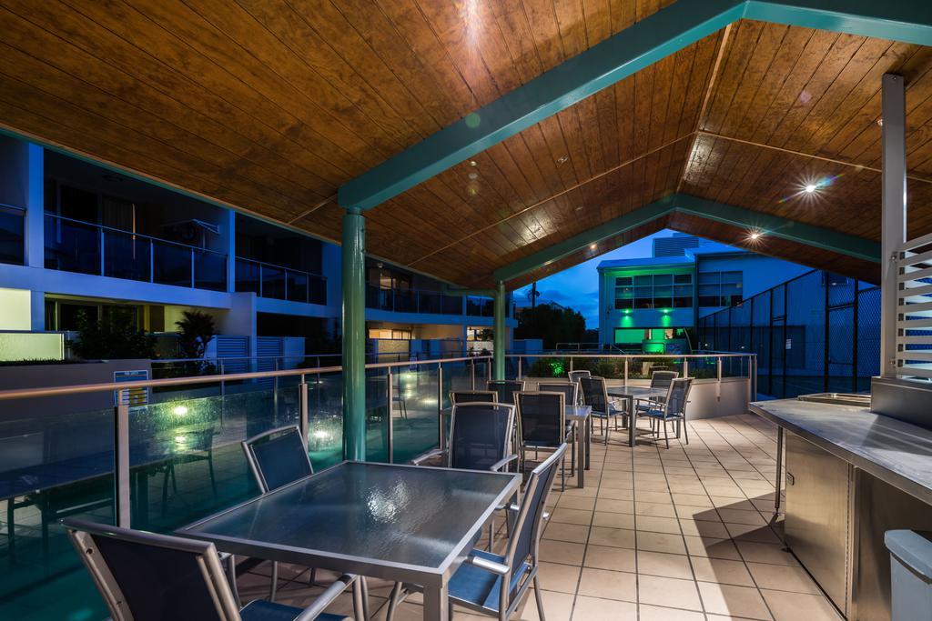 2BR Coolum Beach Escape , Courtyard, Pool, Spa, Tennis - Accommodation ACT 1