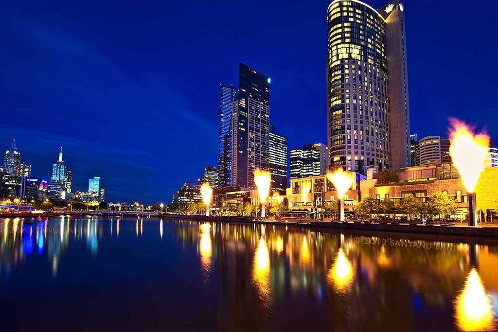 2BR Vue Grand Southbank Melbourne, FREE Parking - Accommodation ACT 2
