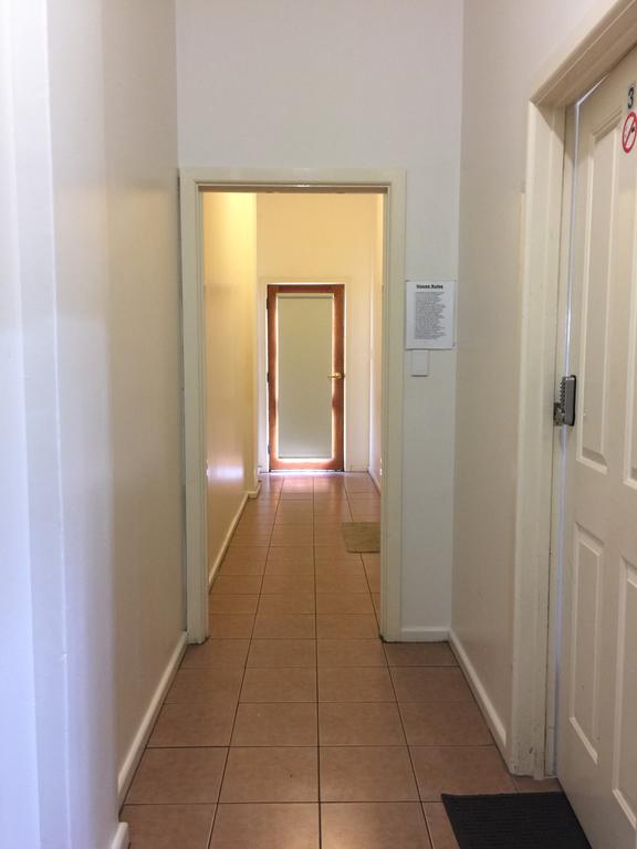 3 BEDROOM APARTMENT ST MARYS - Accommodation ACT 2