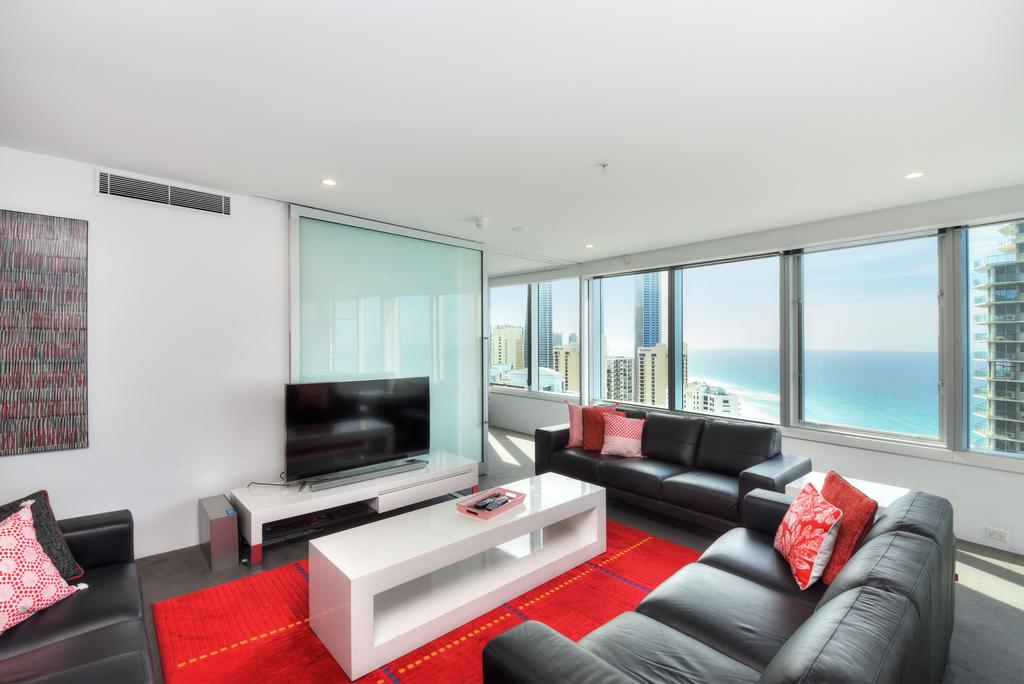 3 Bedroom Ocean View Private Apartment In Surfers Paradise - Surfers Gold Coast 0