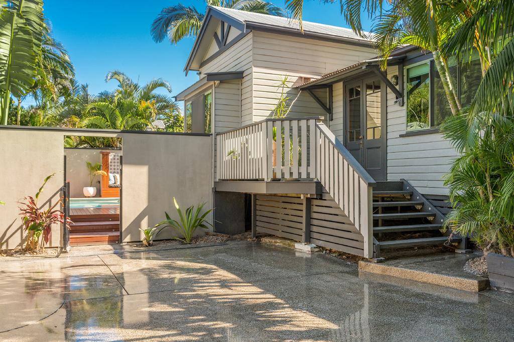 3 Little Pigs Holiday Home - Byron Bay Accommodation 3