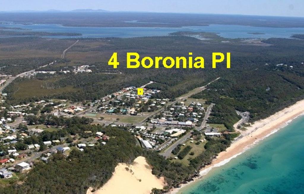 4 Boronia Place - Rainbow Beach, Perfect, Convenient Location, Fenced Yard - thumb 1