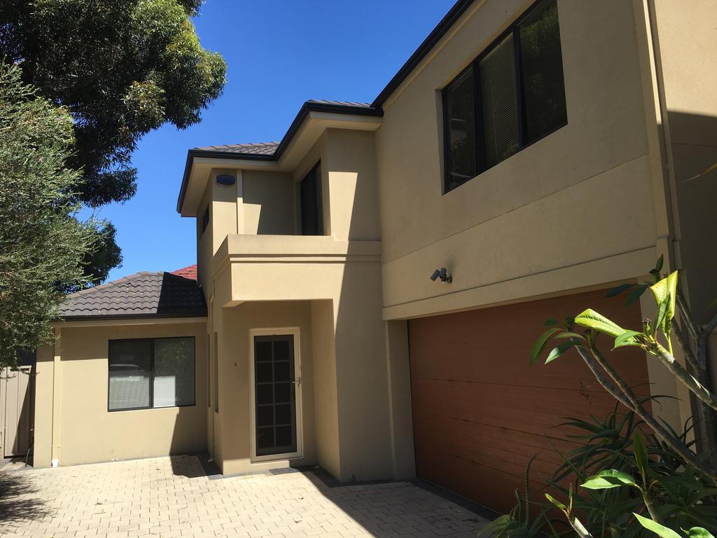 4x3 Townhouse in Rivervale - New South Wales Tourism 