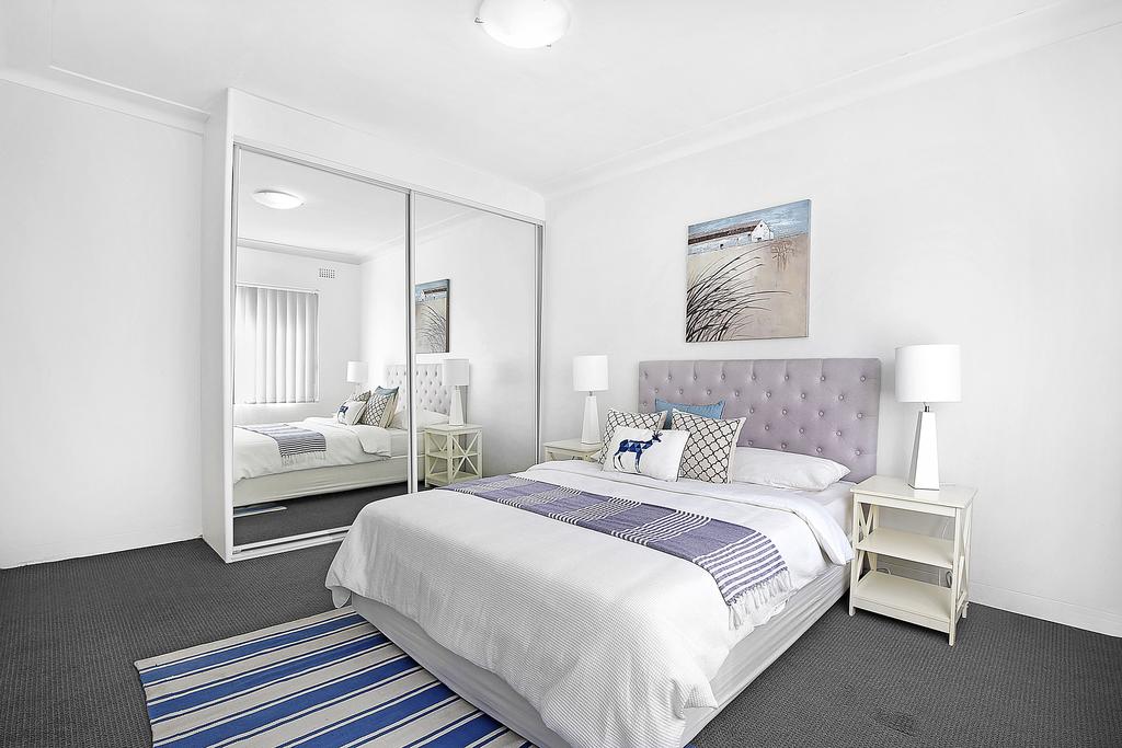 7 South Pacific Apartments - Accommodation Adelaide