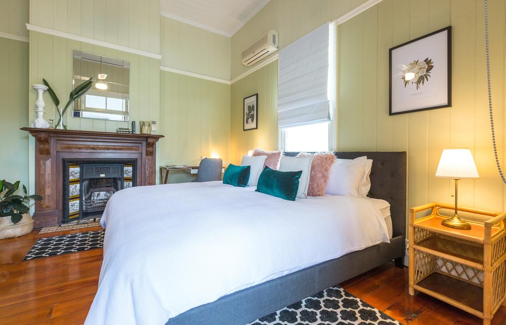 99 Kirkland Bed  Breakfast - Accommodation Gladstone