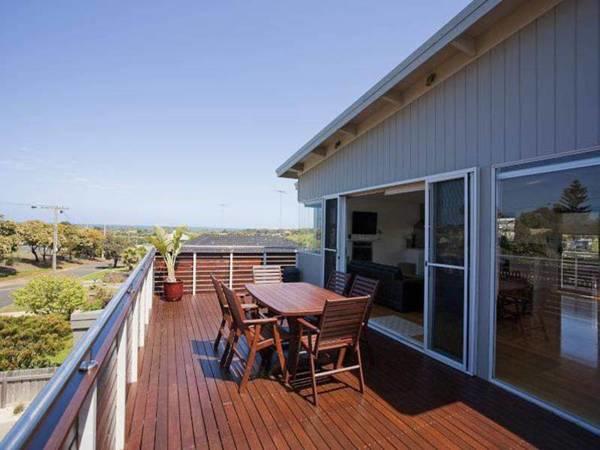 A Beautiful Beach House Torquay - South Australia Travel