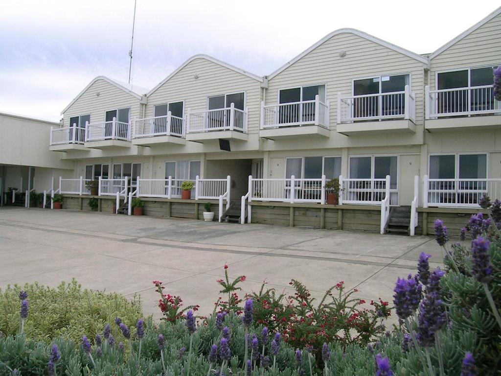A Great Ocean View Motel - Accommodation BNB