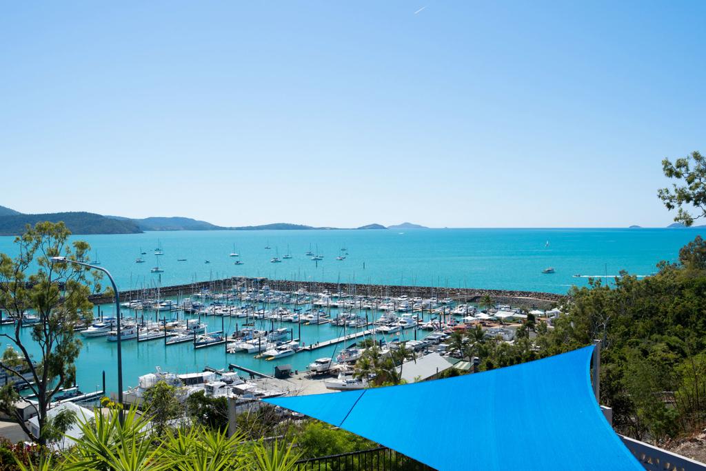 A Point Of View - Whitsundays Accommodation 3