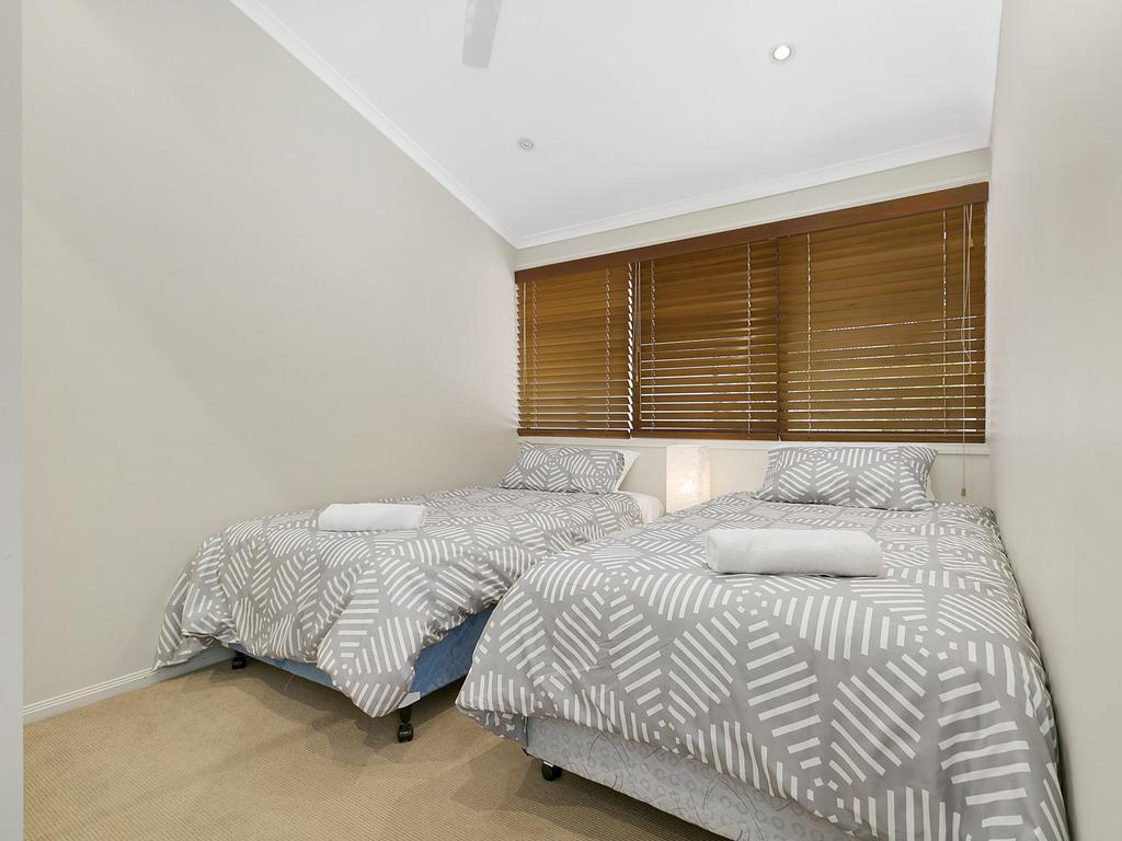 A Superb Location For Enjoying The Best Of Noosa - Unit 2/69 Noosa Parade - thumb 1