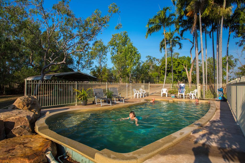 AAOK Lakes Resort and Caravan Park - QLD Tourism